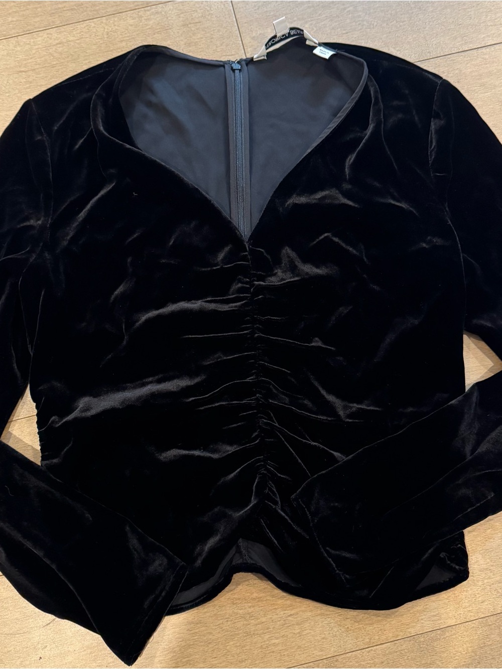 VERONICA BEARD BLACK VELVET RUFFLE TOP SIZE 6 - Picture 6 of 8